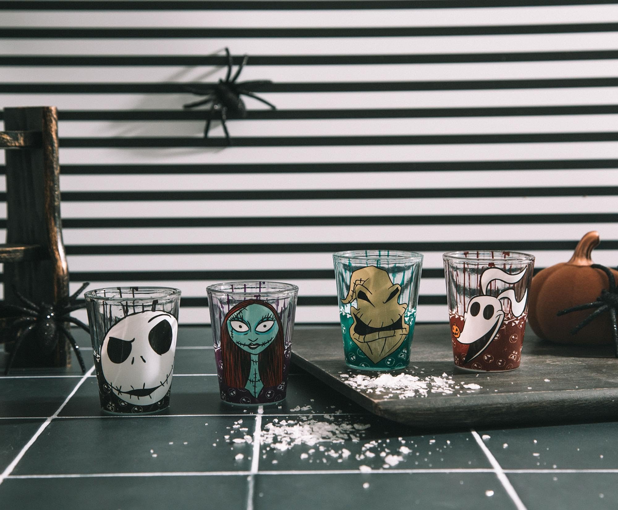 Foto 5 pulgar | Minivasos De Chupito Plateados Buffalo Disney Nightmare 60 Ml X4 - Venta Internacional.