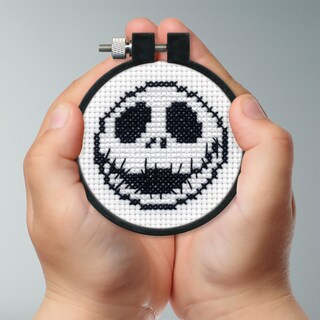 Foto 7 | Dimensiones Del Kit De Punto De Cruz: Disney Nightmare Before Christmas - Venta Internacional.