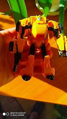Foto 3 pulgar | Venta Internacional - Coche Robot Deformable De Juguete, Abejorro, Plástico, 9 X 6 X 3,5 Cm