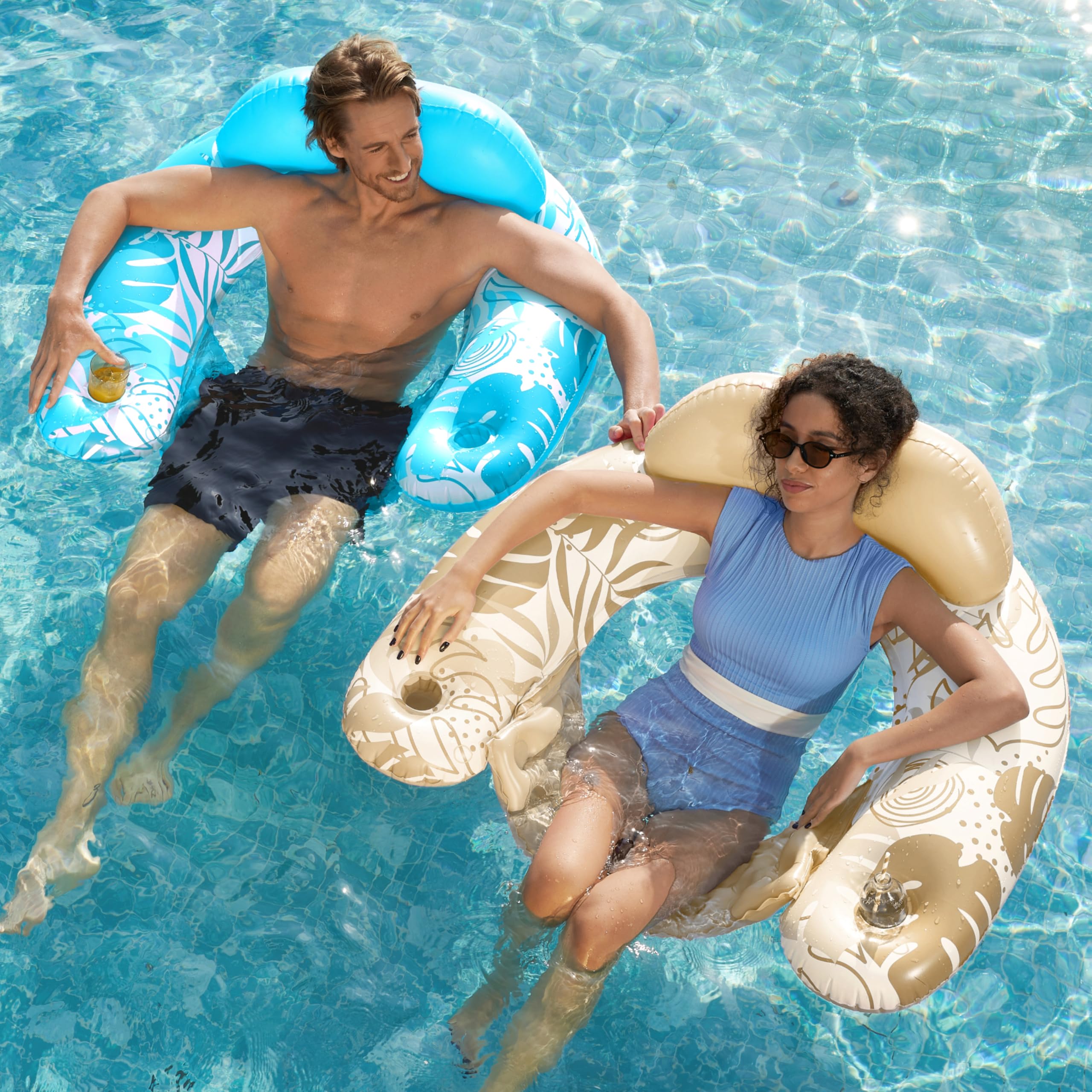 Foto 3 pulgar | Flotadores Inflables Para Piscina Sloosh Para Adultos  Paquete De 2 Con Portavasos - Venta Internacional.