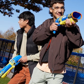 Foto 7 | Blaster Nerf Fortnite Half Half Hero Con Half Hero Wrap - Venta Internacional.