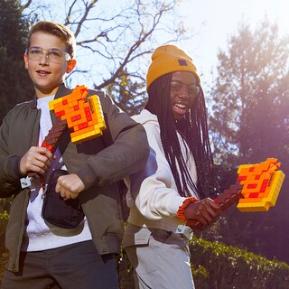 Foto 6 | Hacha Voladora de Dardos Nerf Minecraft Firebrand - Venta Internacional
