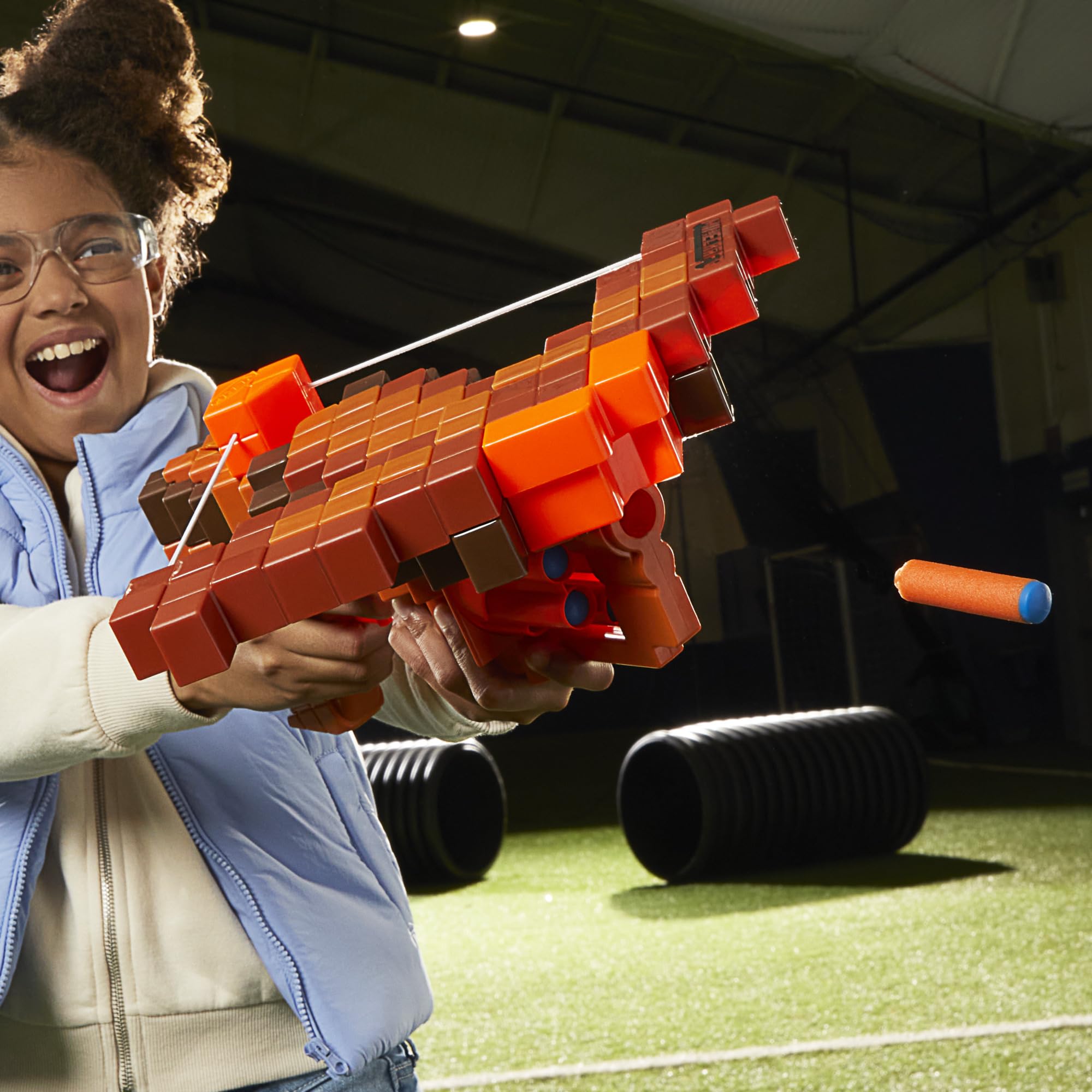 Foto 7 pulgar | Ballesta Dart Blaster Nerf Pillager De Minecraft Con 6 Dardos - Venta Internacional.