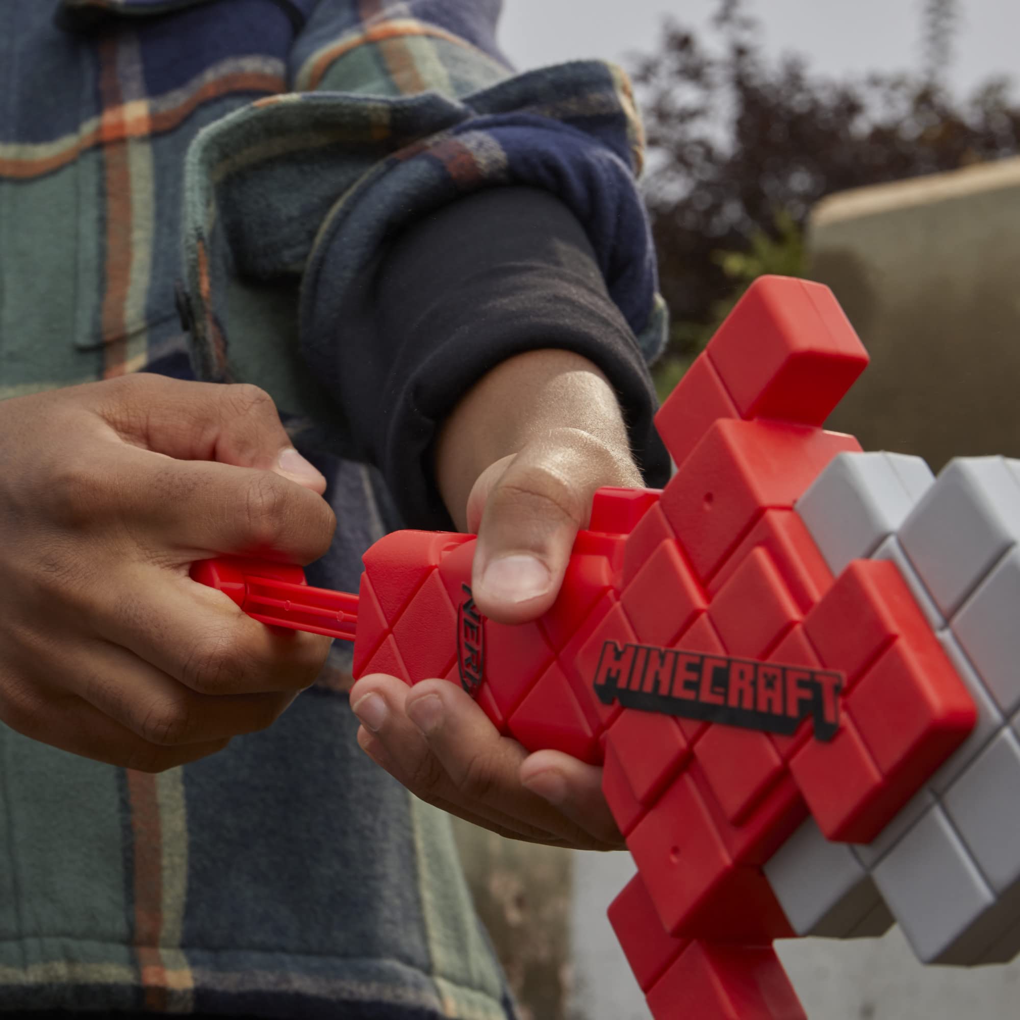 Foto 4 pulgar | Espada Nerf Minecraft Heartstealer con 4 Dardos de Espuma Elite- Venta Internacional