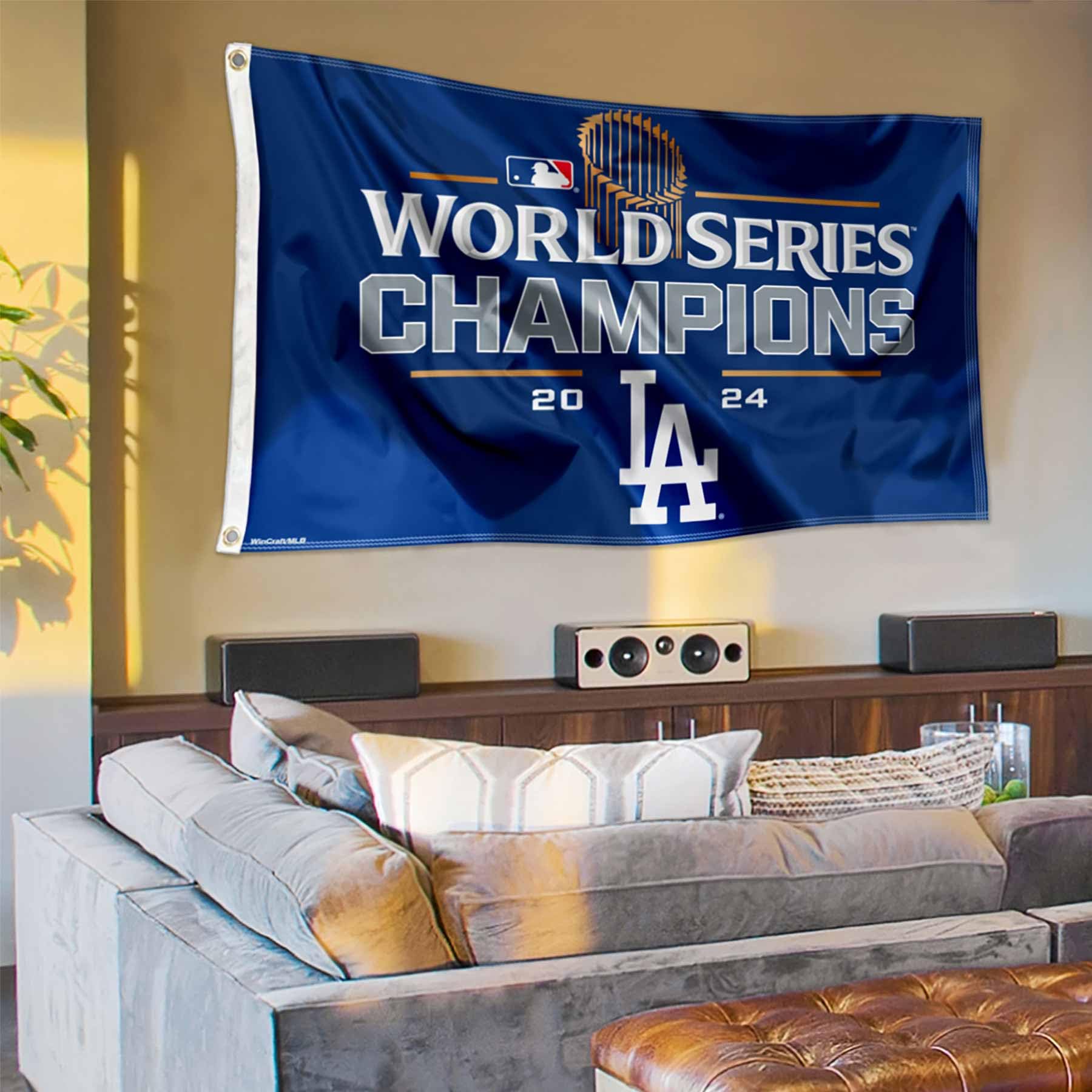 Foto 5 pulgar | Bandera Wincraft, Campeones Del Mundo De Los Dodgers De Los Ángeles 2024, 90 X 150 Cm - Venta Internacional.