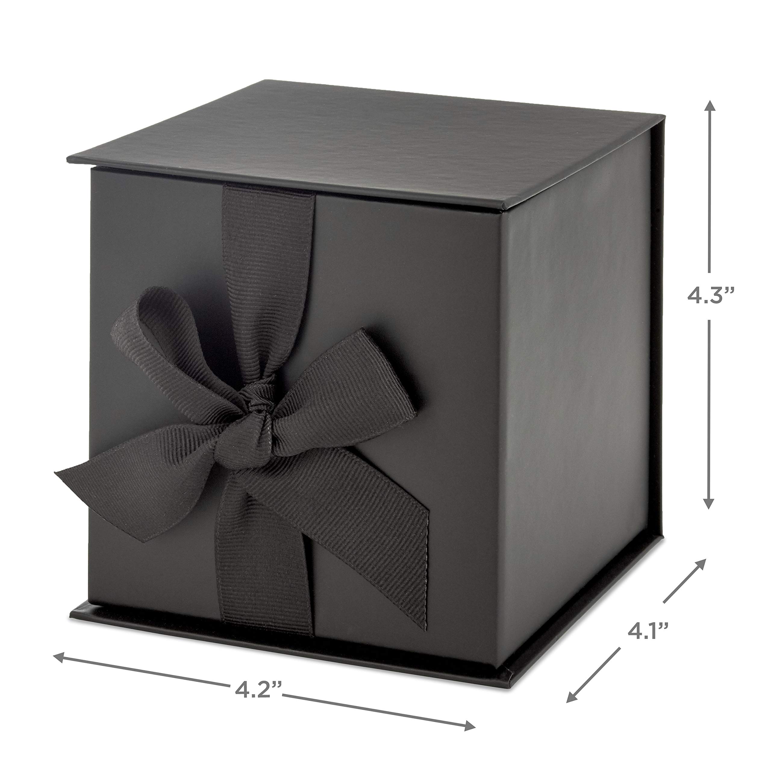 Foto 4 pulgar | Caja De Regalo Hallmark Pequeña Negra Con Lazo Y Relleno De Papel Triturado - Venta Internacional.