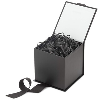 Foto 4 | Caja De Regalo Hallmark Pequeña Negra Con Lazo Y Relleno De Papel Triturado - Venta Internacional.