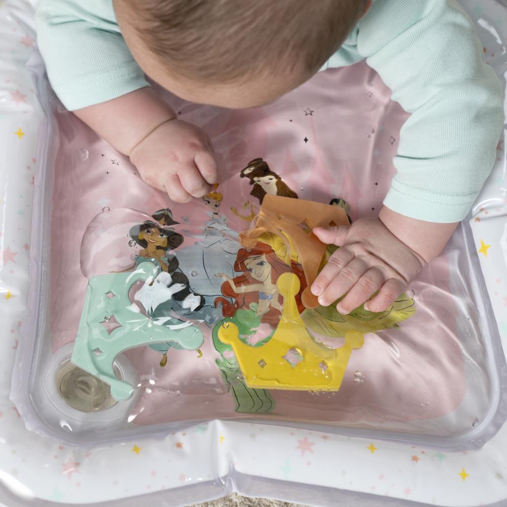 Foto 6 pulgar | Cojín Tapete de Agua Princesas Disney Bright Starts para Bebés