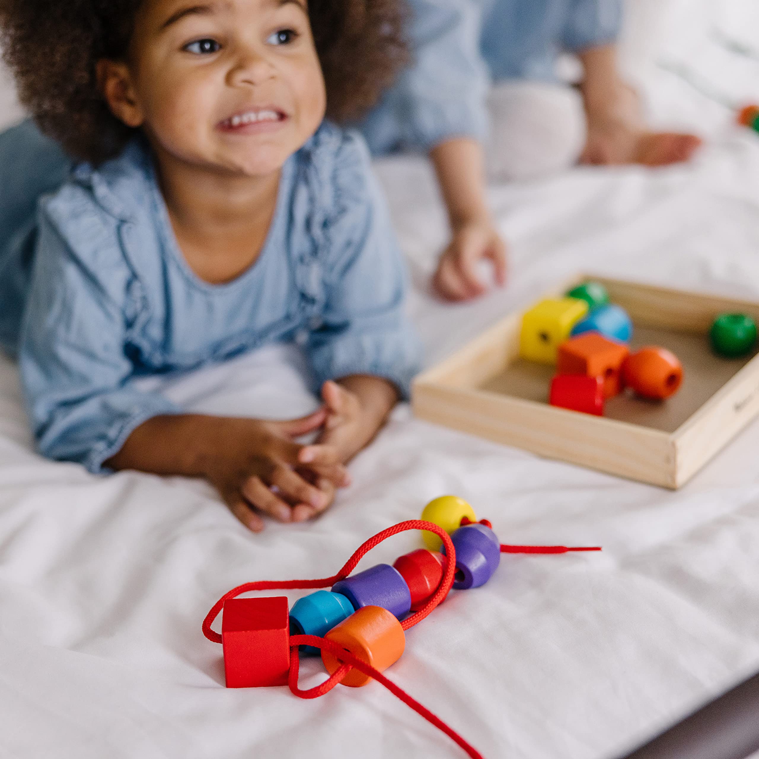 Foto 6 pulgar | Juguete Educativo Melissa & Doug Primary Lacing Beads - Venta Internacional
