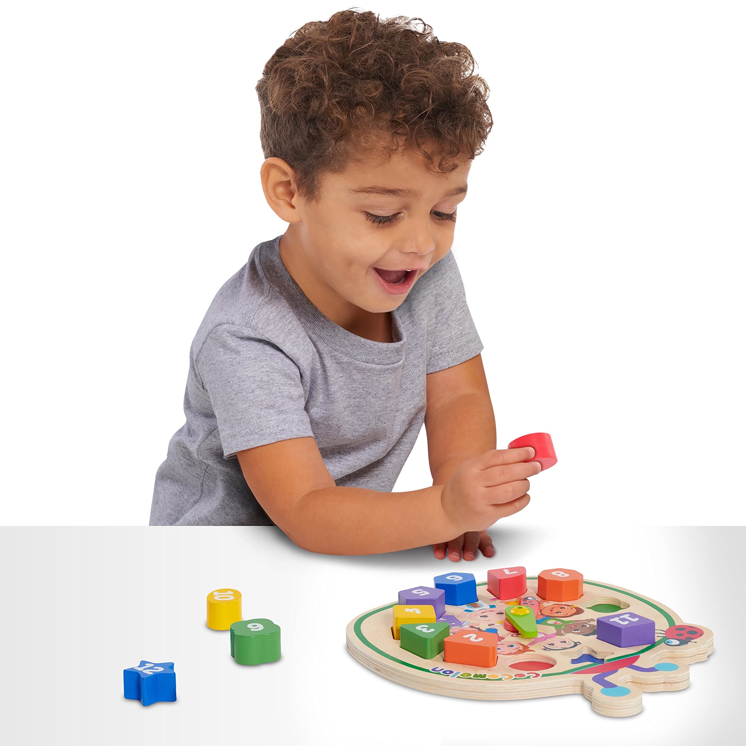 Foto 3 pulgar | Reloj De Madera Cocomelon Count With Me Learning Kids 18m + - Venta Internacional.