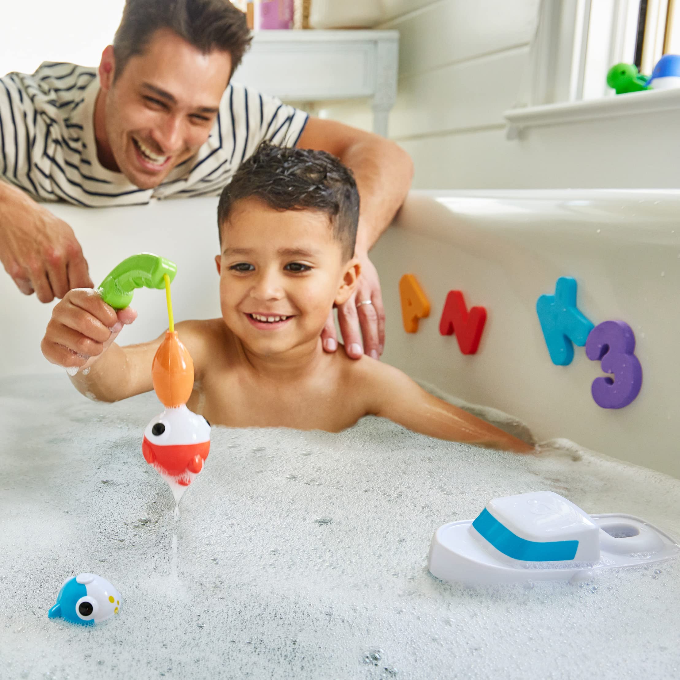 Foto 4 pulgar | Munchkin Deep Sea Fishin' Toddler Bath Toy Y Juego Con Peces Magnéticos, Bote Y Caña - Venta Internacional.