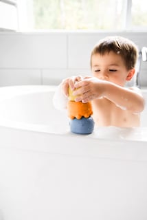 Foto 4 | Bath Squeeze Toys Ubbi, De Colores Apagados, Para Bebés A La Hora Del Baño Y Jugando - Venta Internacional.