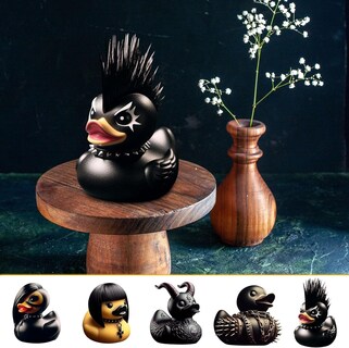 Foto 4 | Juguete De Baño Coleccionable Rubber Duck Death Rock Duck Dark - Venta Internacional.