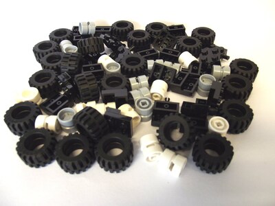 Foto 1 | Juego De Ruedas, Neumáticos Y Ejes Lego City, Negro, Blanco Y Gris Claro, 72 Piezas - Venta Internacional.