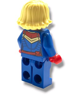 Foto 3 | Minifigura Lego Super Heroes Captain Marvel Con Pelo Amarillo - Venta Internacional.