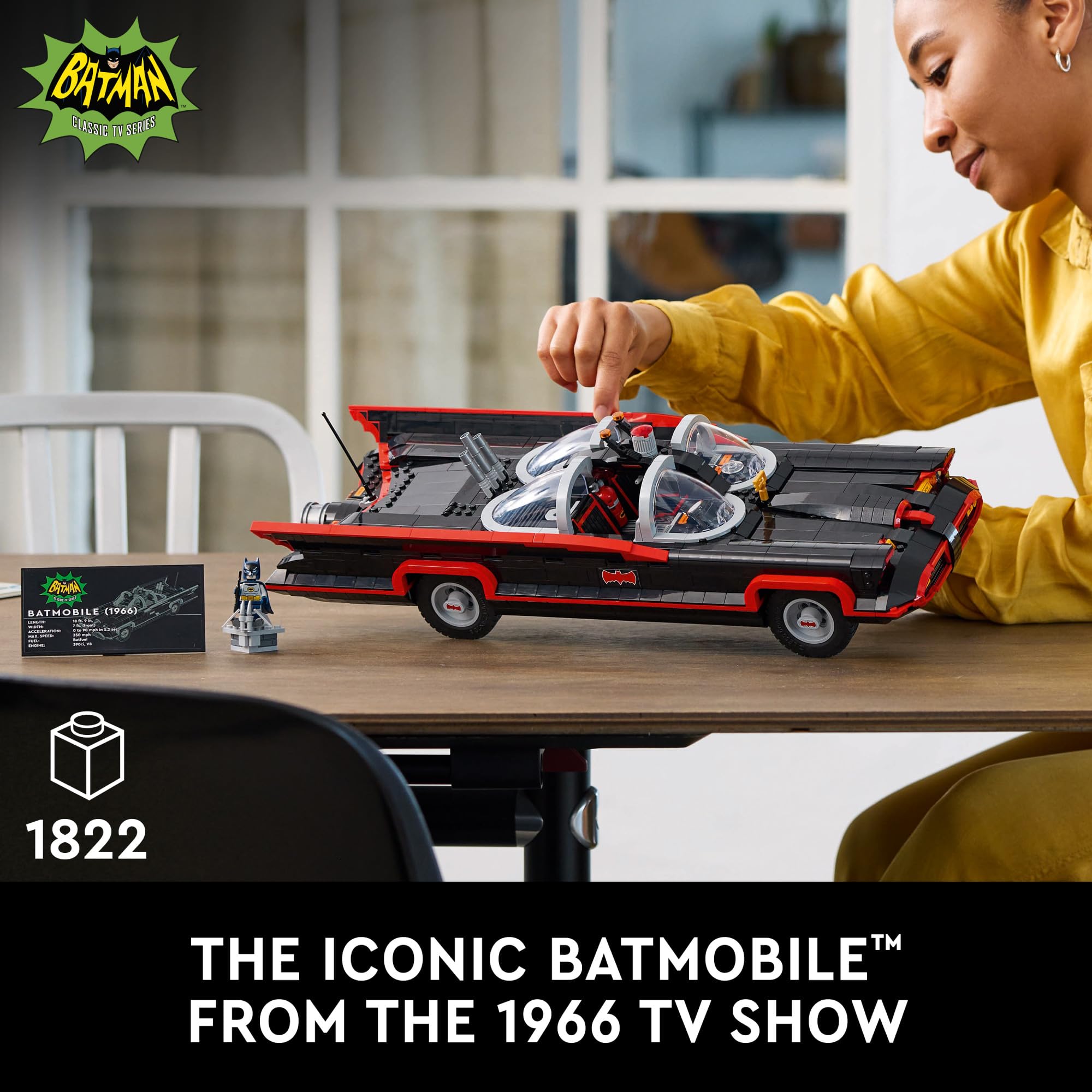 Foto 2 | Set De Construcción Lego Dc Batman The Classic Tv Series Batmobile - Venta Internacional.