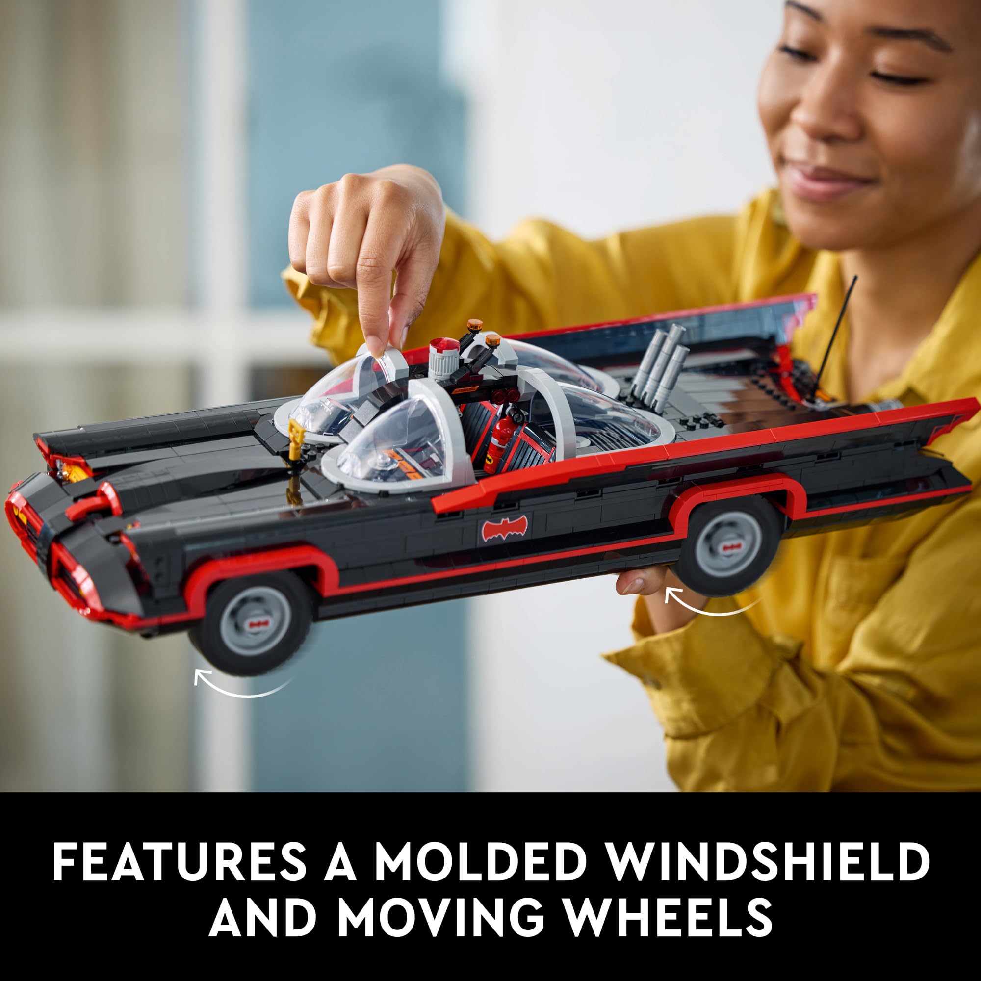 Foto 4 pulgar | Set De Construcción Lego Dc Batman The Classic Tv Series Batmobile - Venta Internacional.
