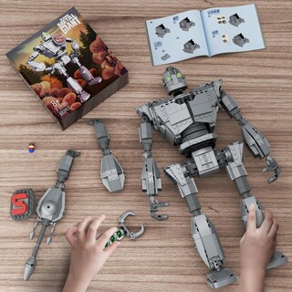 Foto 7 | Set De Construcción Iron Robot The Metal Giant 883 Piezas Para Más De 8 Años - Venta Internacional.
