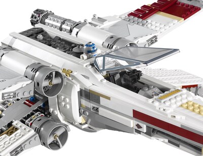 Foto 6 | Lego Star Wars Red Five X-wing Starfighter 10240 - Venta Internacional