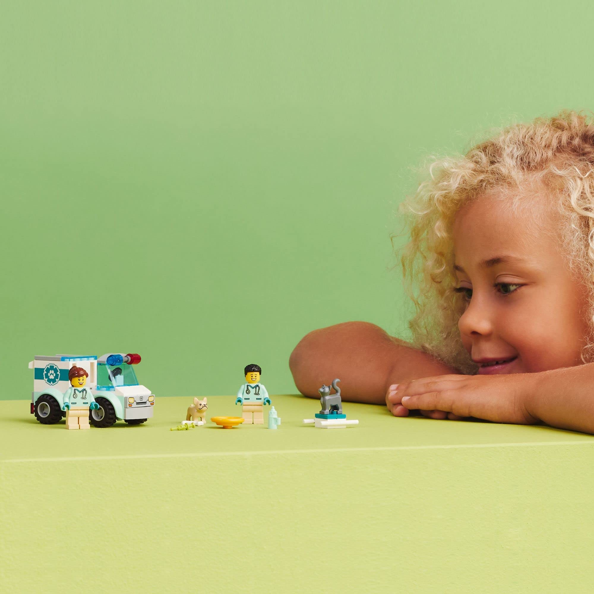 Foto 4 | Ambulancia de Animales de Juguete Lego City Vet Van Rescue 60382 Kids 4+ - Venta Internacional