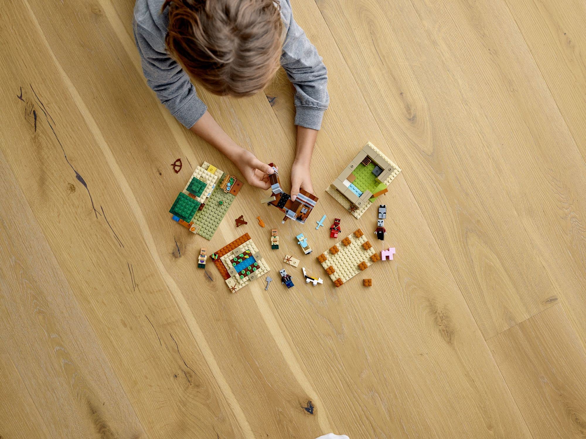 Foto 5 | Juguete De Construcción Lego Minecraft The Villager Raid 21160 562p - Venta Internacional.