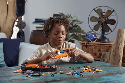 Foto 6 | Kit De Construcción Lego Technic Rescue Hovercraft 42120 457 Piezas - Venta Internacional.