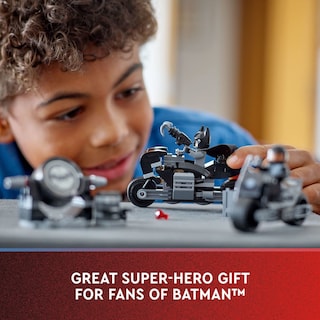 Foto 6 | Kit de Construcción Lego Dc Batman Batman & Selina Motorcycle 76179 - Venta Internacional
