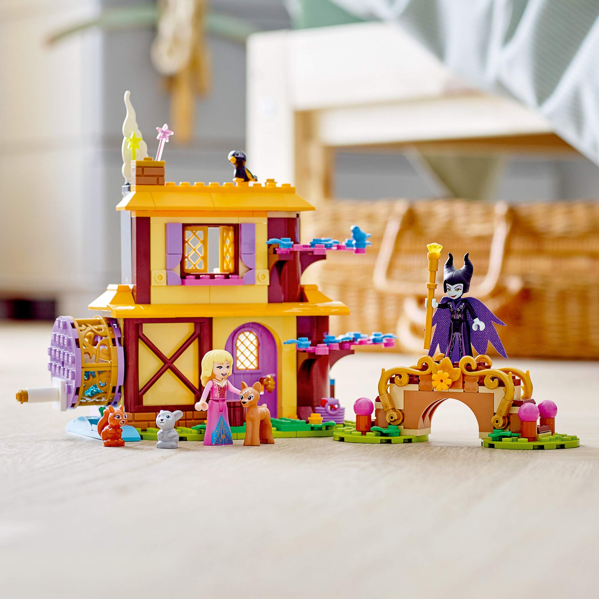 Foto 8 pulgar | Kit De Construcción Lego Disney Aurora's Forest Cottage 43188 - Venta Internacional.