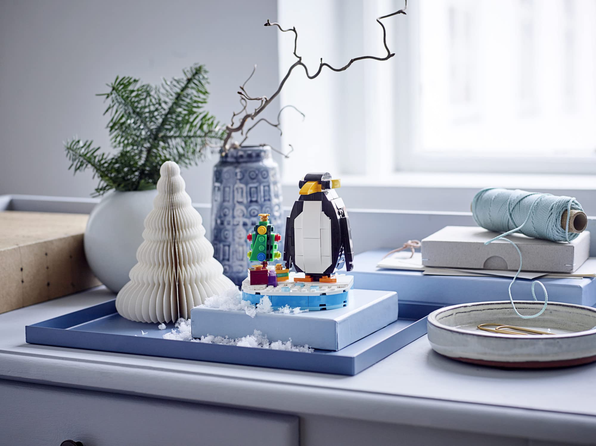 Foto 4 pulgar | Set de Construcción Lego Christmas Penguin 40498 Con Árbol Y Regalos - Venta Internacional