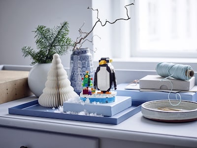 Foto 3 | Set de Construcción Lego Christmas Penguin 40498 Con Árbol Y Regalos - Venta Internacional
