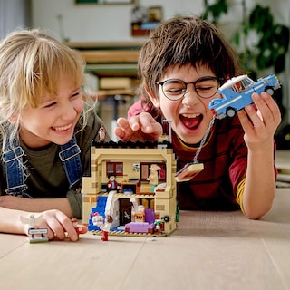 Foto 5 | Casa de Juguete Lego Harry Potter 4 Privet Drive 75968 Con Ford Anglia - Venta Internacional