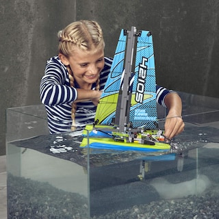 Foto 2 | Kit de Construcción Lego Technic Catamaran 42105 Velero - Venta Internacional