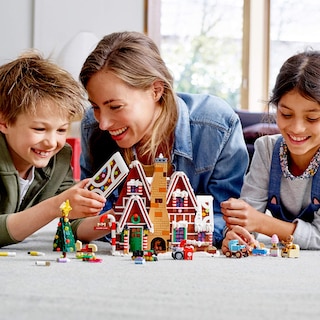 Foto 3 | Kit De Construcción Lego Creator Expert Gingerbread House 10267 - Venta Internacional.
