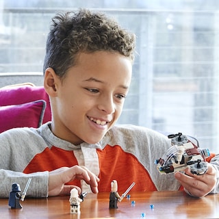 Foto 3 | Kit De Construcción Lego Star Wars Jedi & Clone Troopers 75206 - Venta Internacional.
