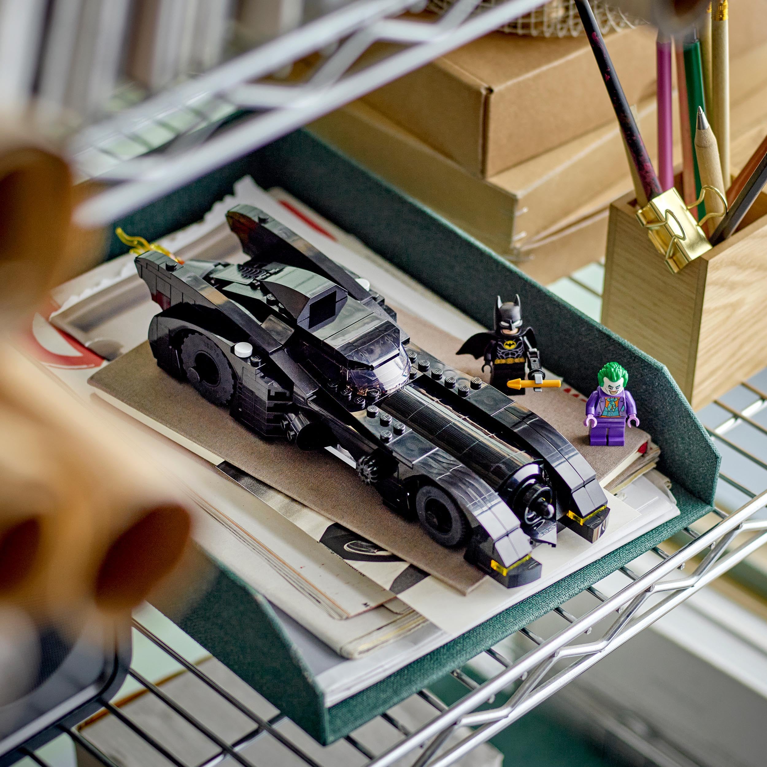 Foto 7 pulgar | Juguete De Construcción Lego Batmobile Batman Vs The Joker 76224 - Venta Internacional.