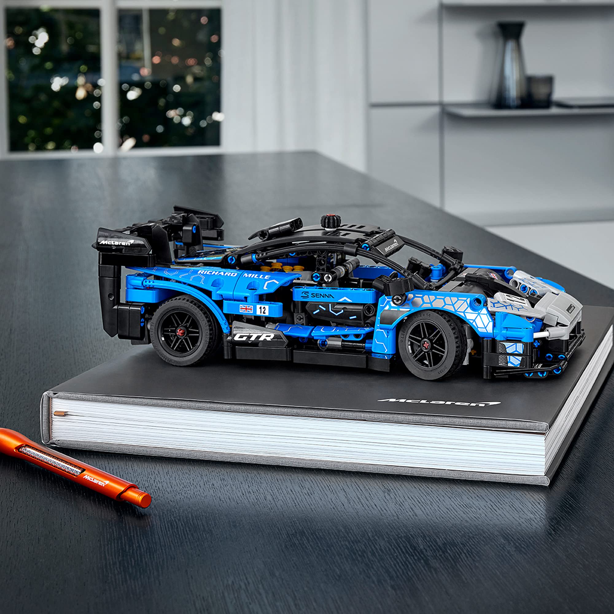 Foto 7 pulgar | Kit De Construcción De Maquetas De Coches De Juguete Lego Technic Mclaren Senna Gtr - Venta Internacional.