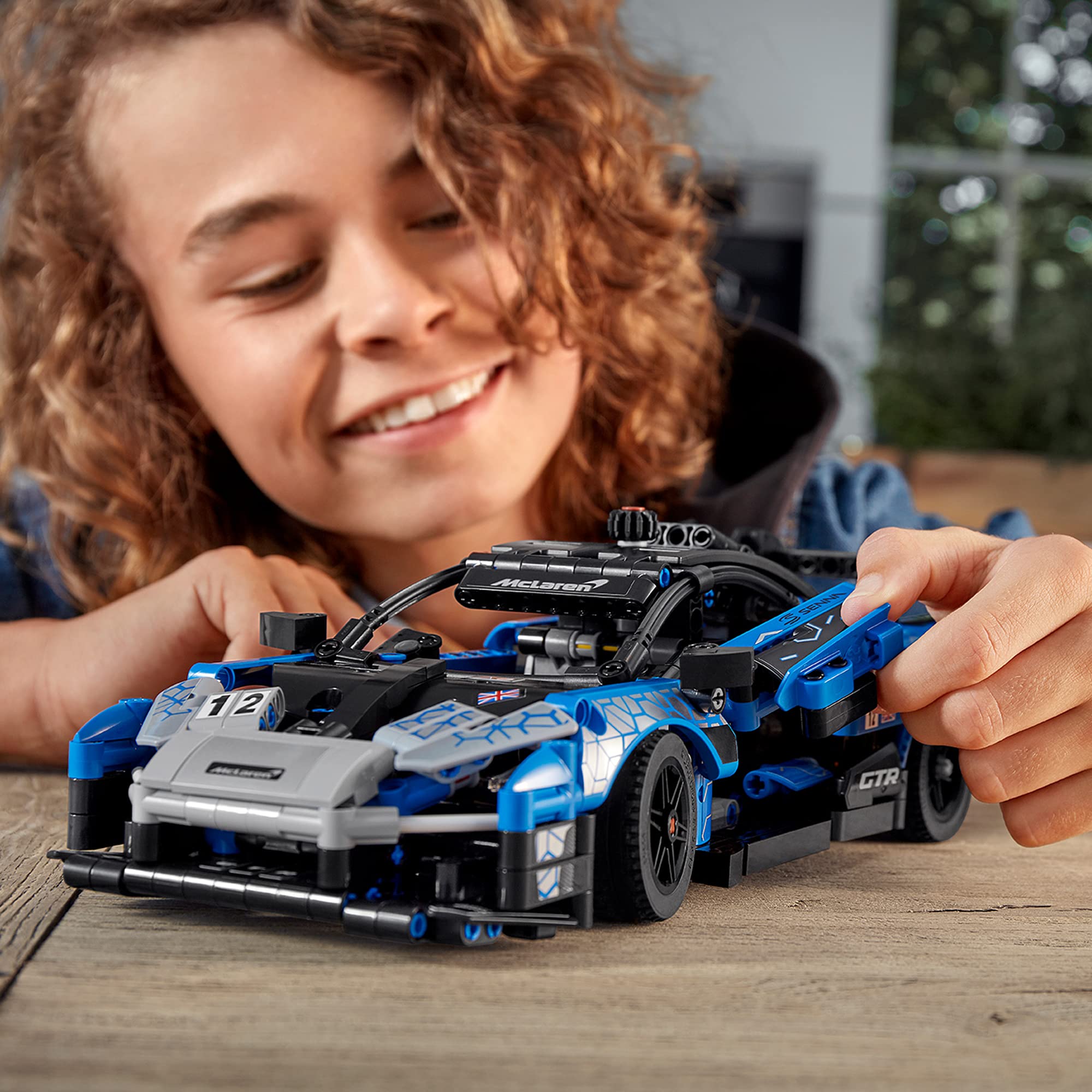 Foto 8 pulgar | Kit De Construcción De Maquetas De Coches De Juguete Lego Technic Mclaren Senna Gtr - Venta Internacional.