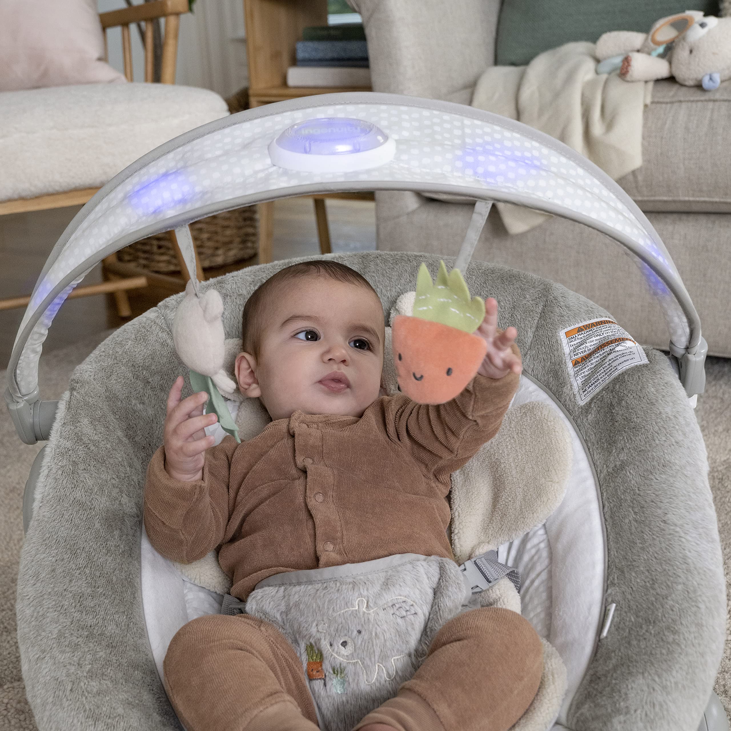 Foto 4 pulgar | Asiento Tipo Hamaca Para Bebés Ingenuity Inlighten Nate Con Barra De Juguetes Y Tapete - Venta Internacional.