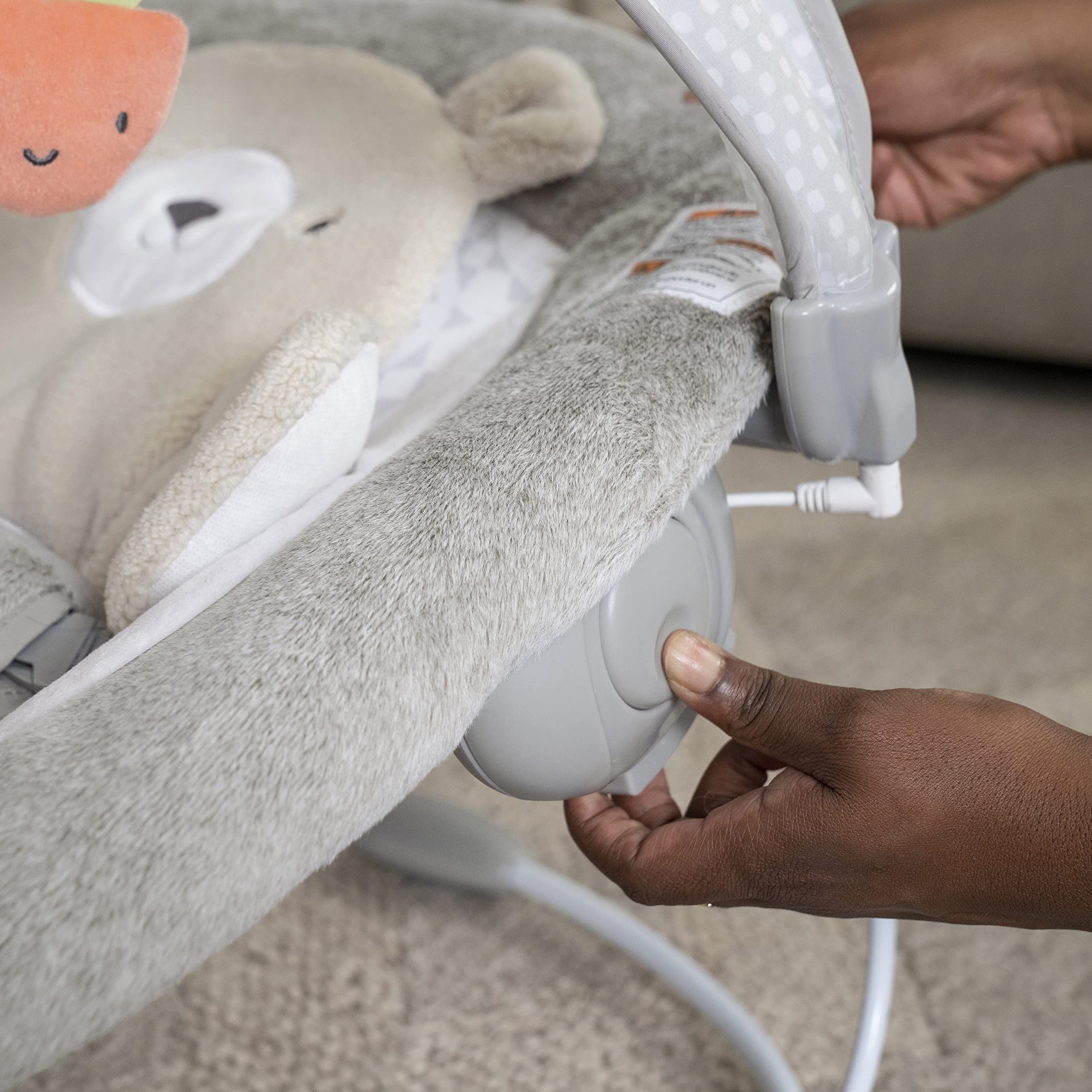 Foto 7 pulgar | Asiento Tipo Hamaca Para Bebés Ingenuity Inlighten Nate Con Barra De Juguetes Y Tapete - Venta Internacional.