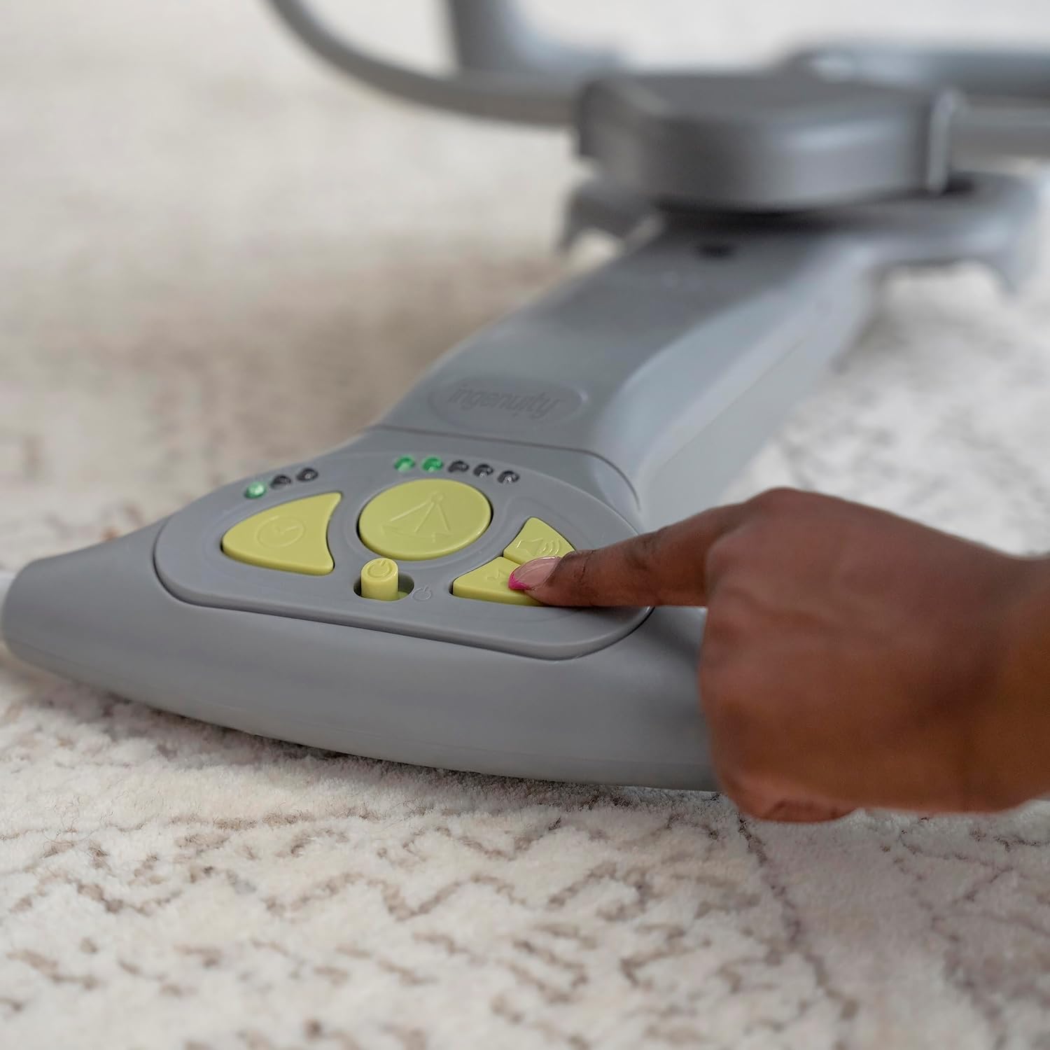 Foto 8 pulgar | Baby Swing Ingenuity Swing 'n Go Portátil Plegable De 5 Velocidades - Venta Internacional.