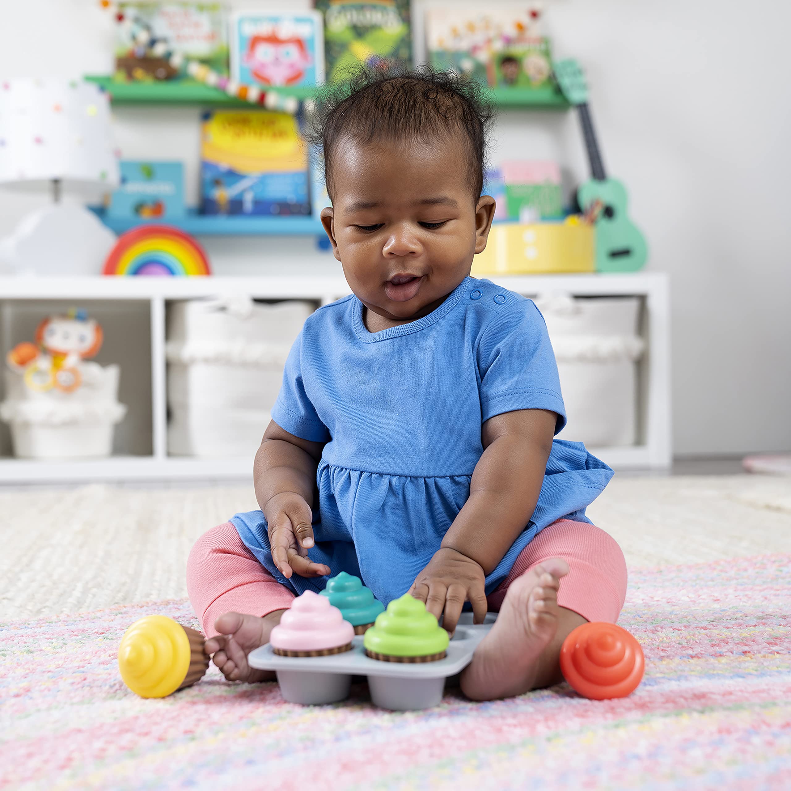 Foto 7 pulgar | Juguete Clasificador De Formas Bright Starts Sweet Cupcakes A Partir De 3 Meses - Venta Internacional.