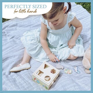 Foto 3 | Clasificador De Formas Que Los Niños Prefieren Beatrix Potter Peter Rabbit Wood - Venta Internacional.