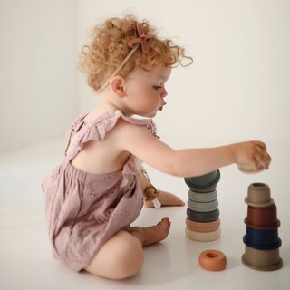 Foto 5 | Mushie De Juguete Stacking Cups Fabricado En Dinamarca Para Niños De 0 A 4 Años - Venta Internacional.