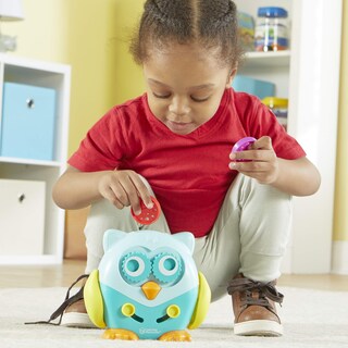 Foto 3 | Toy Learning Resources: Hoot The Fine Motor Owl, 18 Meses O Más - Venta Internacional.