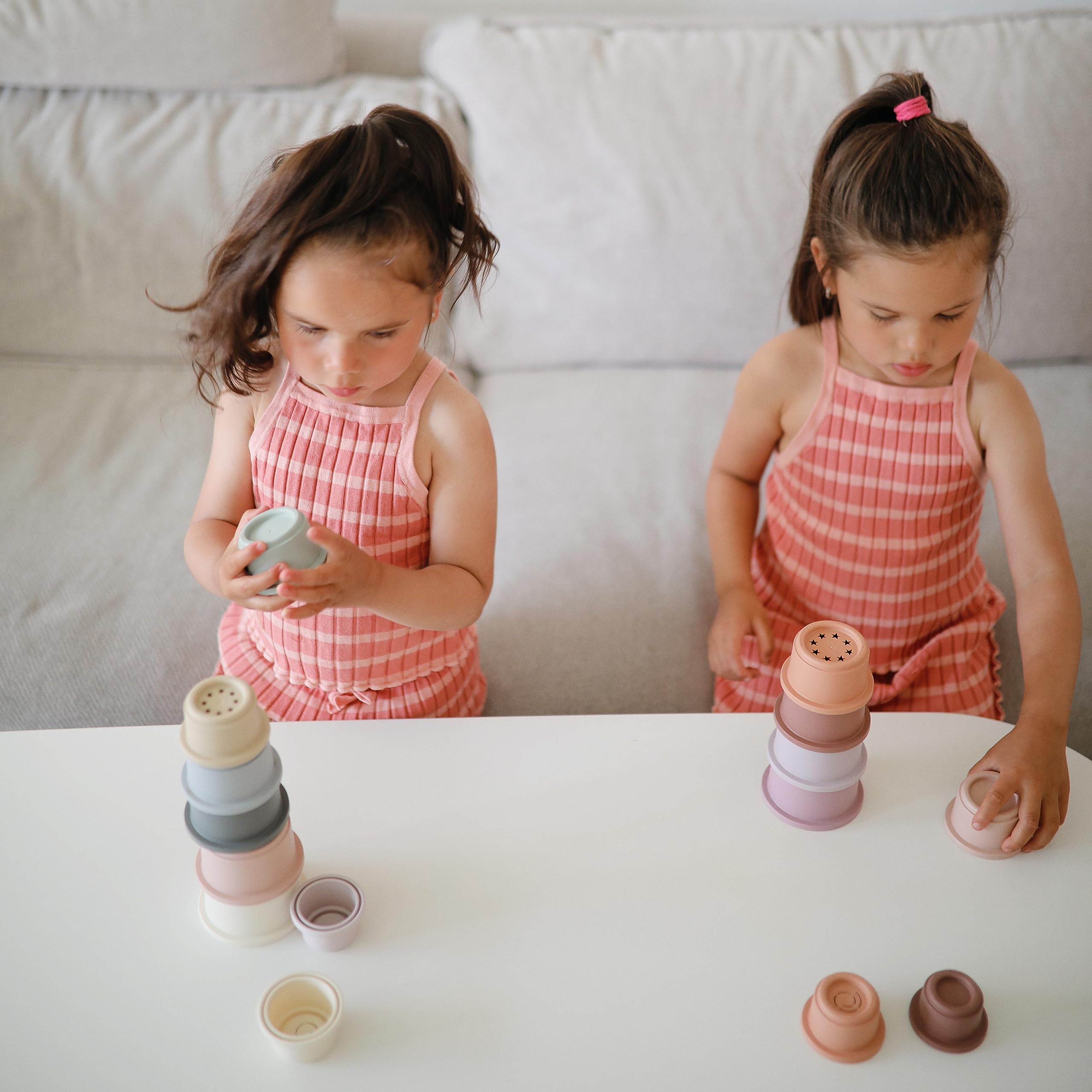 Foto 6 | Vasos Apilables Toy Mushie, 8 Unidades, Para Niños De 0 A 6 Años | Dinamarca - Venta Internacional.