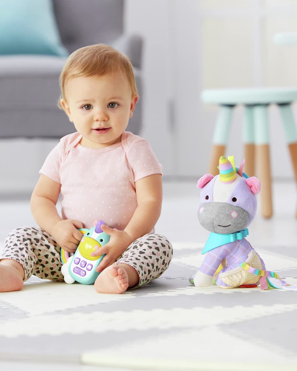 Foto 3 pulgar | Teléfono Móvil Para Bebés Skip Hop Zoo Unicorn Con Sonidos Y Canciones - Venta Internacional.