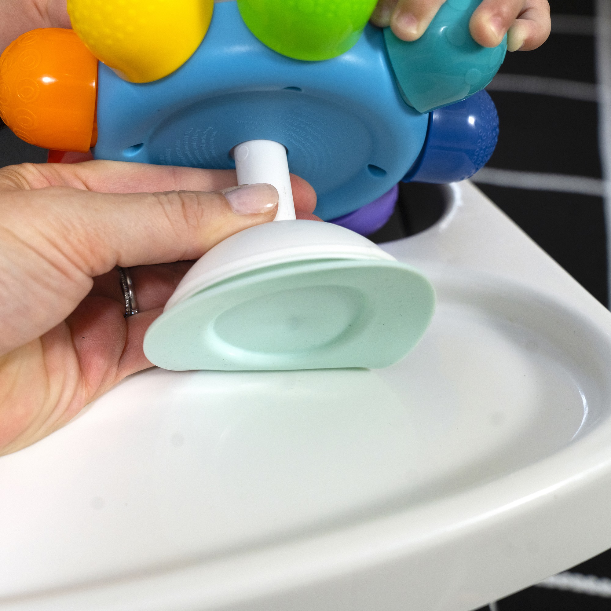 Foto 4 pulgar | Juguete De Actividades Baby Einstein Opus Spin & Sea Suction