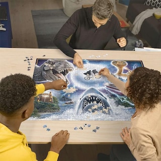 Foto 3 | Rompecabezas Ravensburger Universal Amblin 2000 Piezas - Venta Internacional.