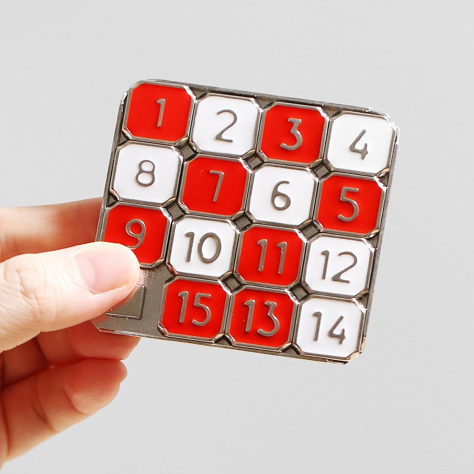 Foto 6 | Juego Educativo Number Slide Puzzle De Metal Rojo Y Blanco - Venta Internacional.