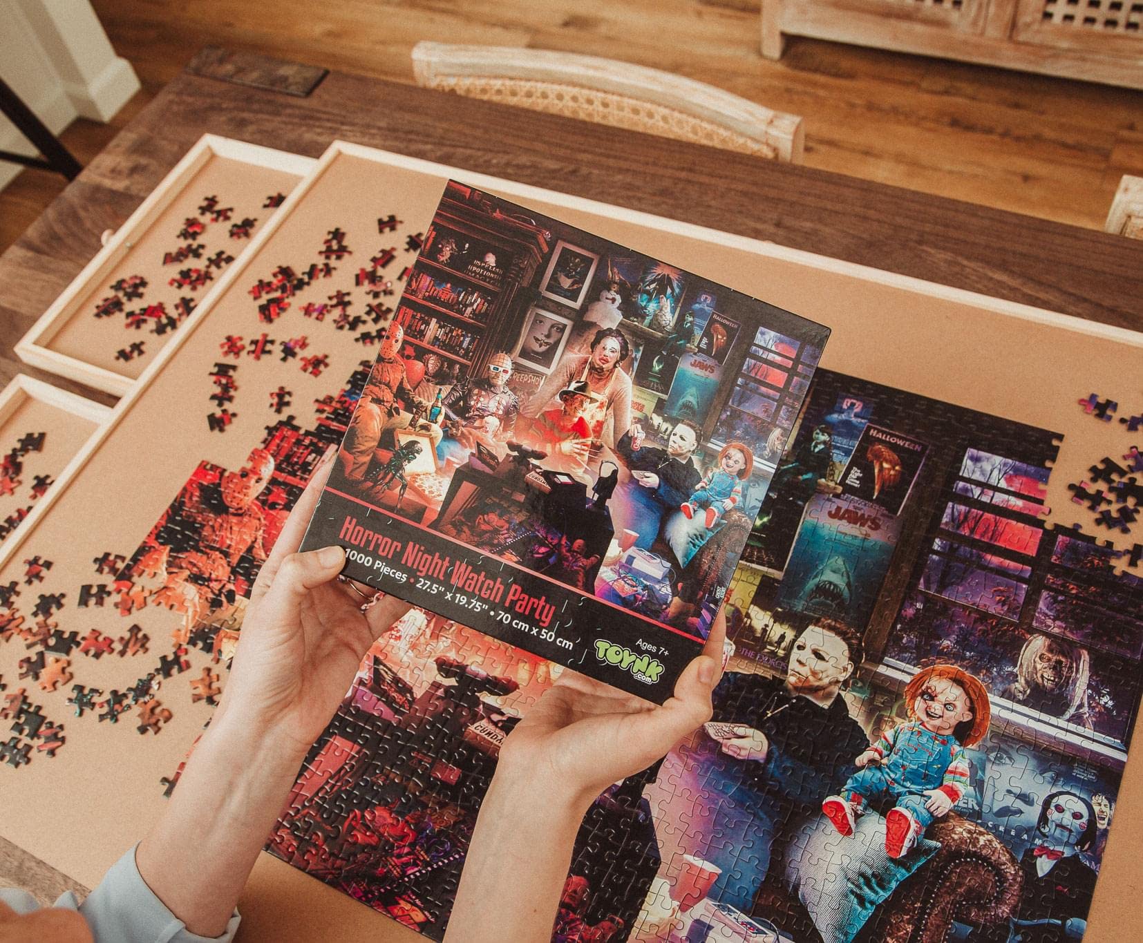 Foto 4 | Rompecabezas Toynk Horror Night Watch Party, 1000 Piezas - Venta Internacional.